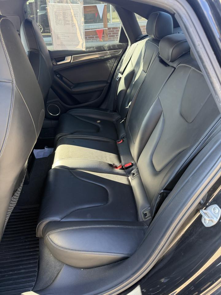 Audi S4 Sedan quattro S tronic 2013