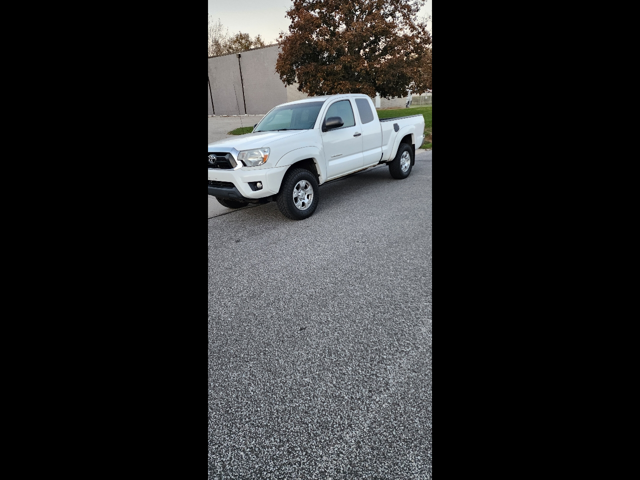 2015 Toyota Tacoma Access Cab V6 5AT 4WD