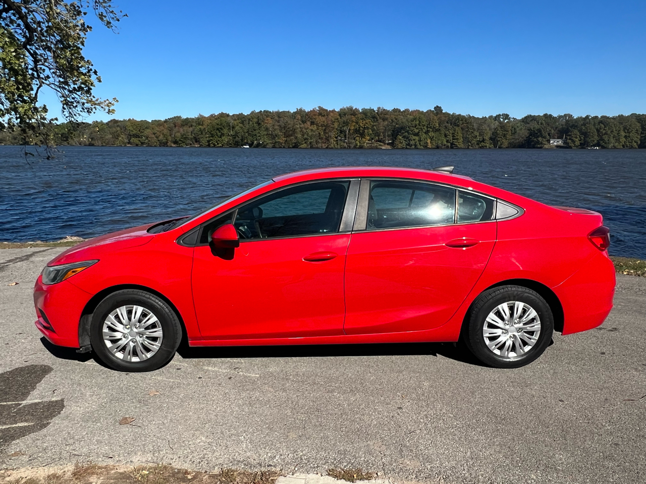 2017 Chevrolet Cruze LS Auto