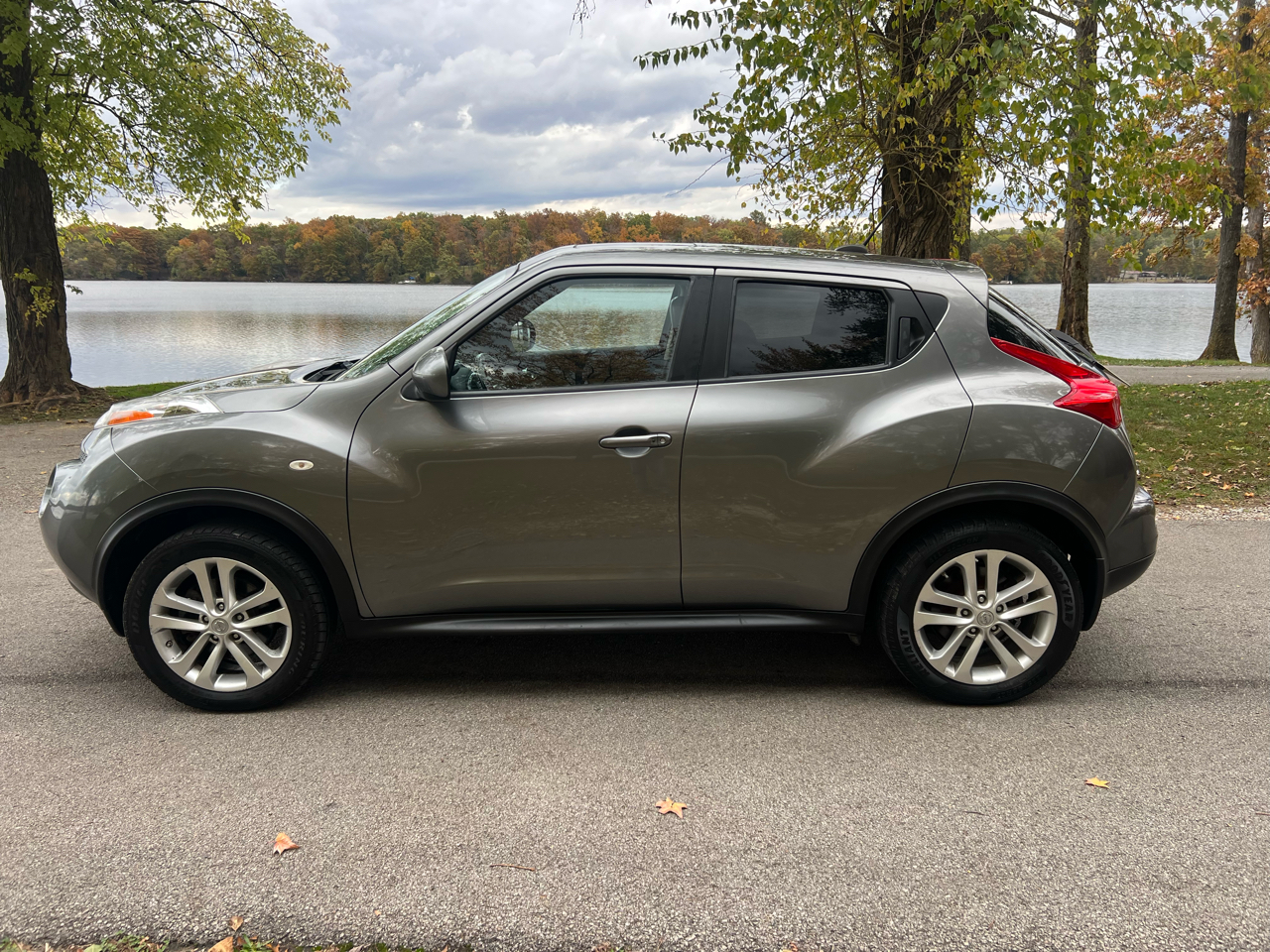 2012 Nissan JUKE SL