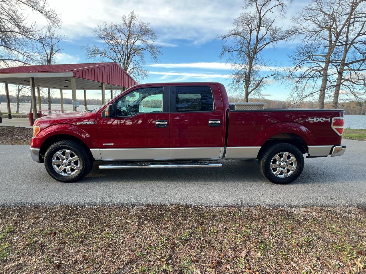 2014 Ford F-150 XL SuperCrew 5.5-ft. Bed 4WD
