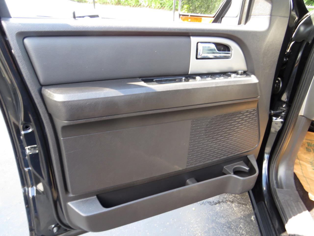 Ford Expedition 4WD 4dr Limited 2014