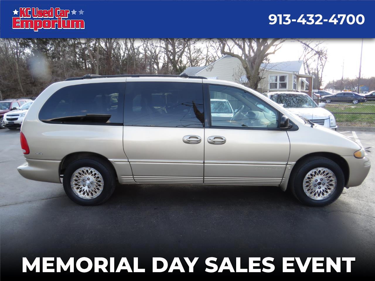 Chrysler Town & Country 4dr 119" WB LXi FWD 1998