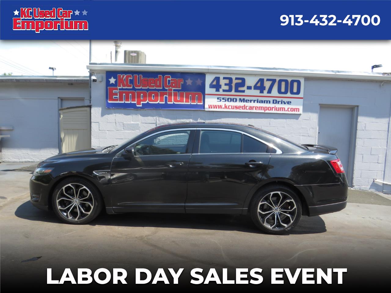 Used 2013 Ford Taurus 4dr Sdn SHO AWD for Sale in Kansas City KS 66208