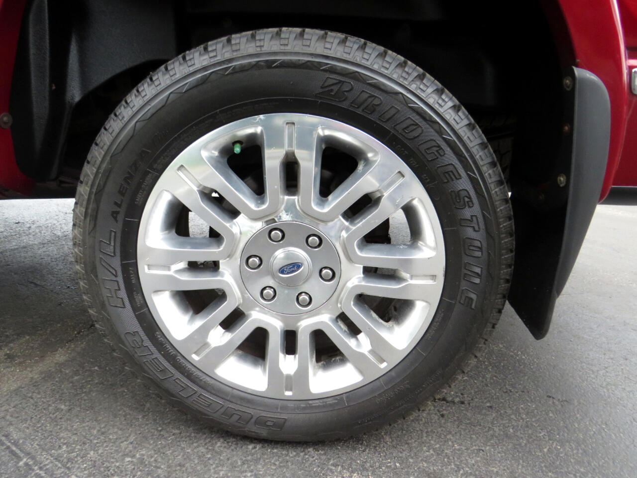 2013 Ford F-150 Platinum photo 9