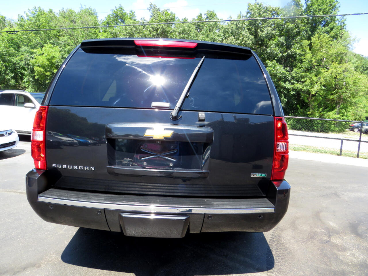 2012 Chevrolet Suburban 1500 LTZ photo 5