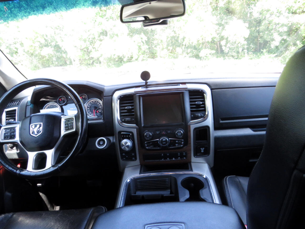 2015 Ram 1500 Laramie photo 14