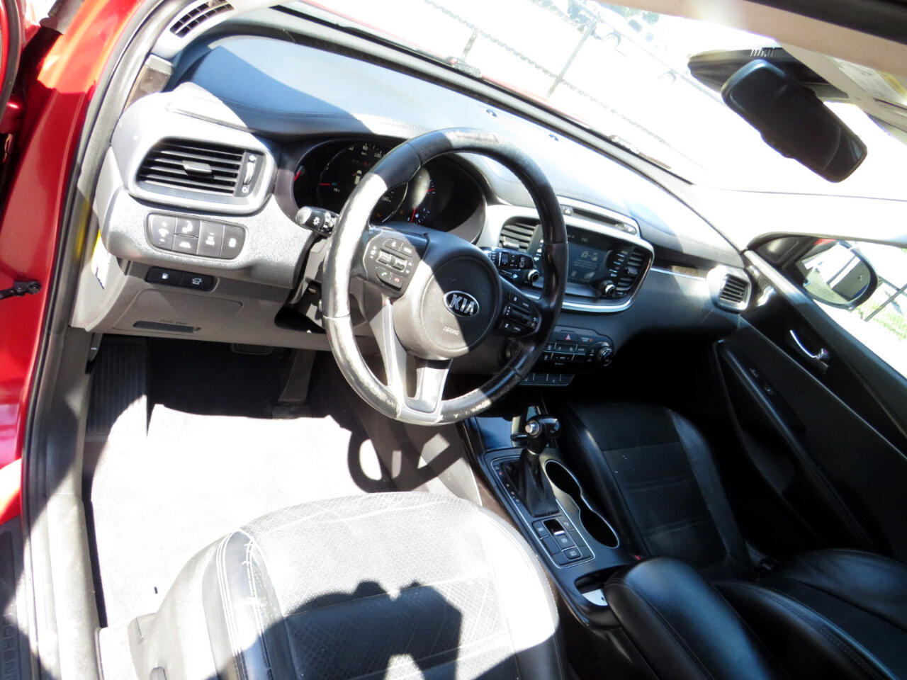2017 Kia Sorento EX V6 photo 11