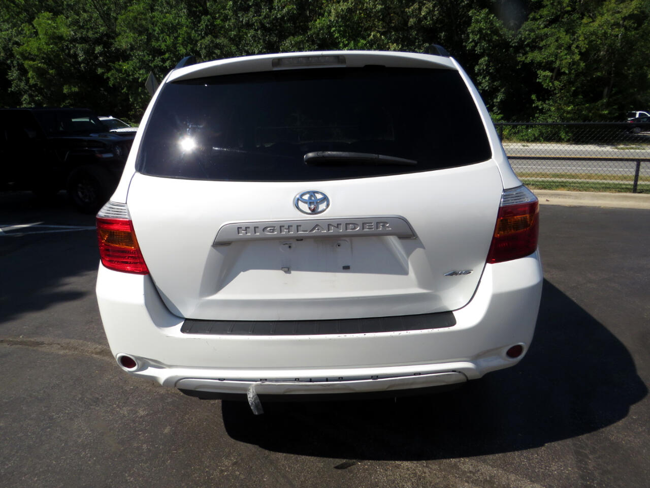 2010 Toyota Highlander Base photo 8