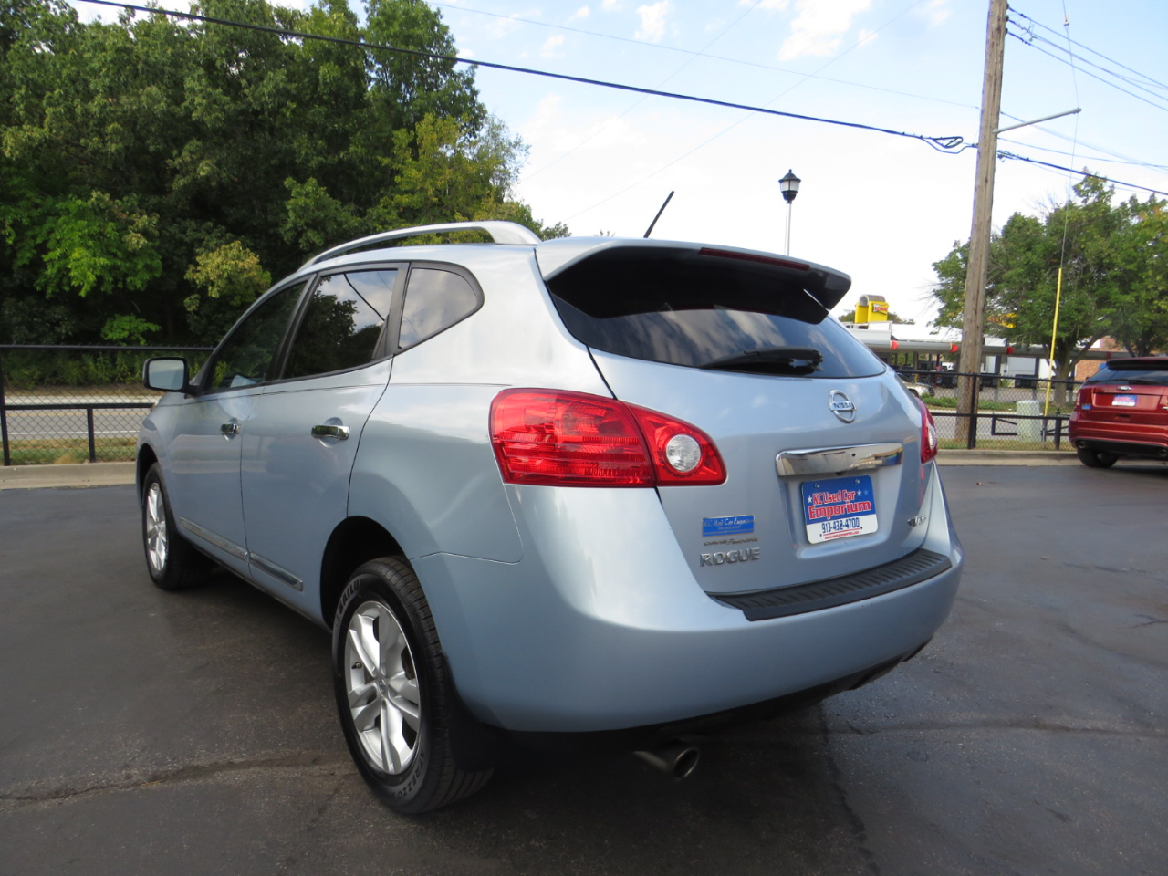 2013 Nissan Rogue AWD SV photo 8