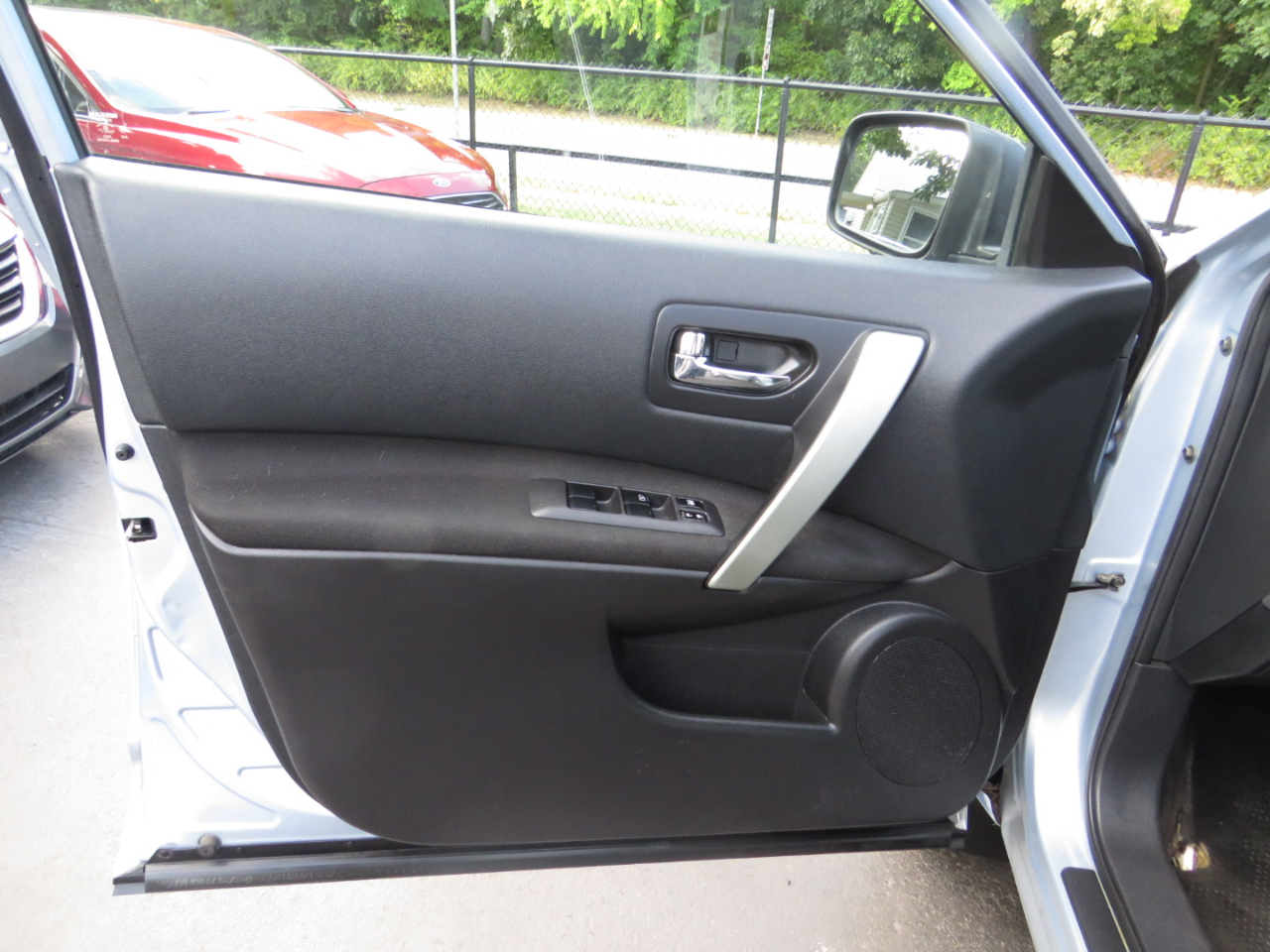 2013 Nissan Rogue AWD SV photo 10