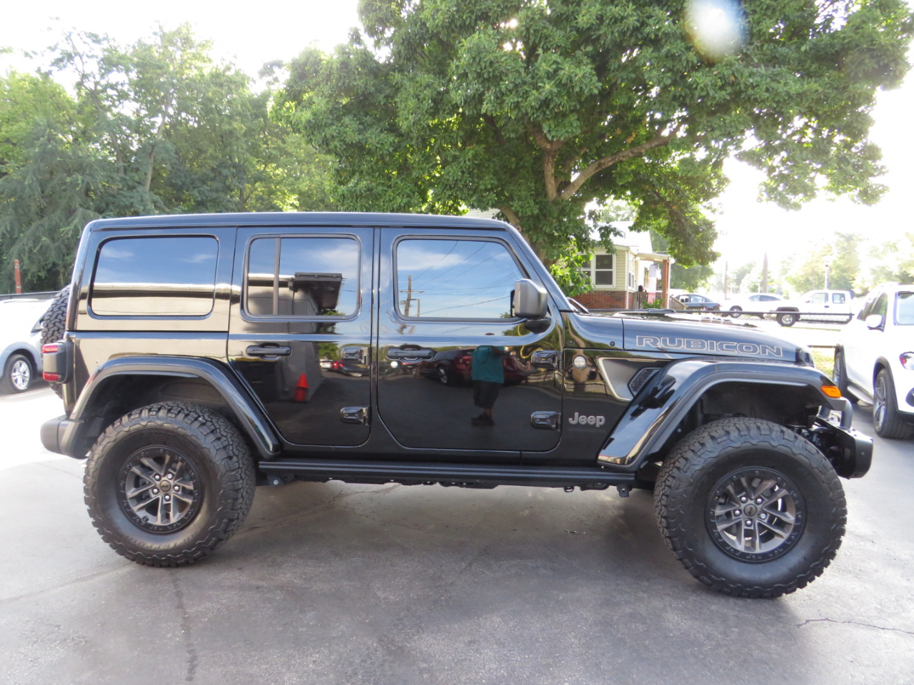 2024 Jeep Wrangler Rubicon 392 photo 5