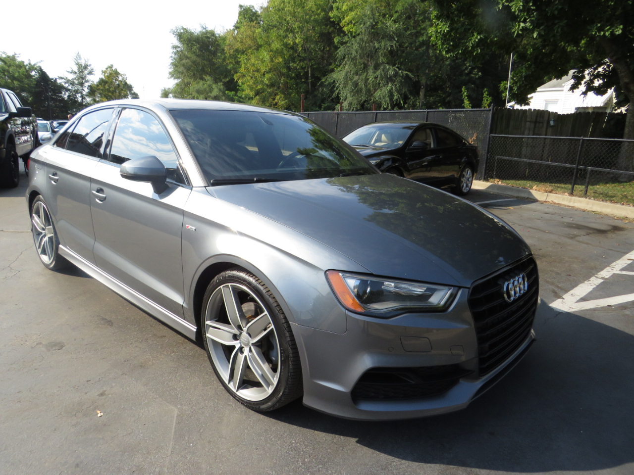 2016 Audi A3 1.8T Premium photo 3