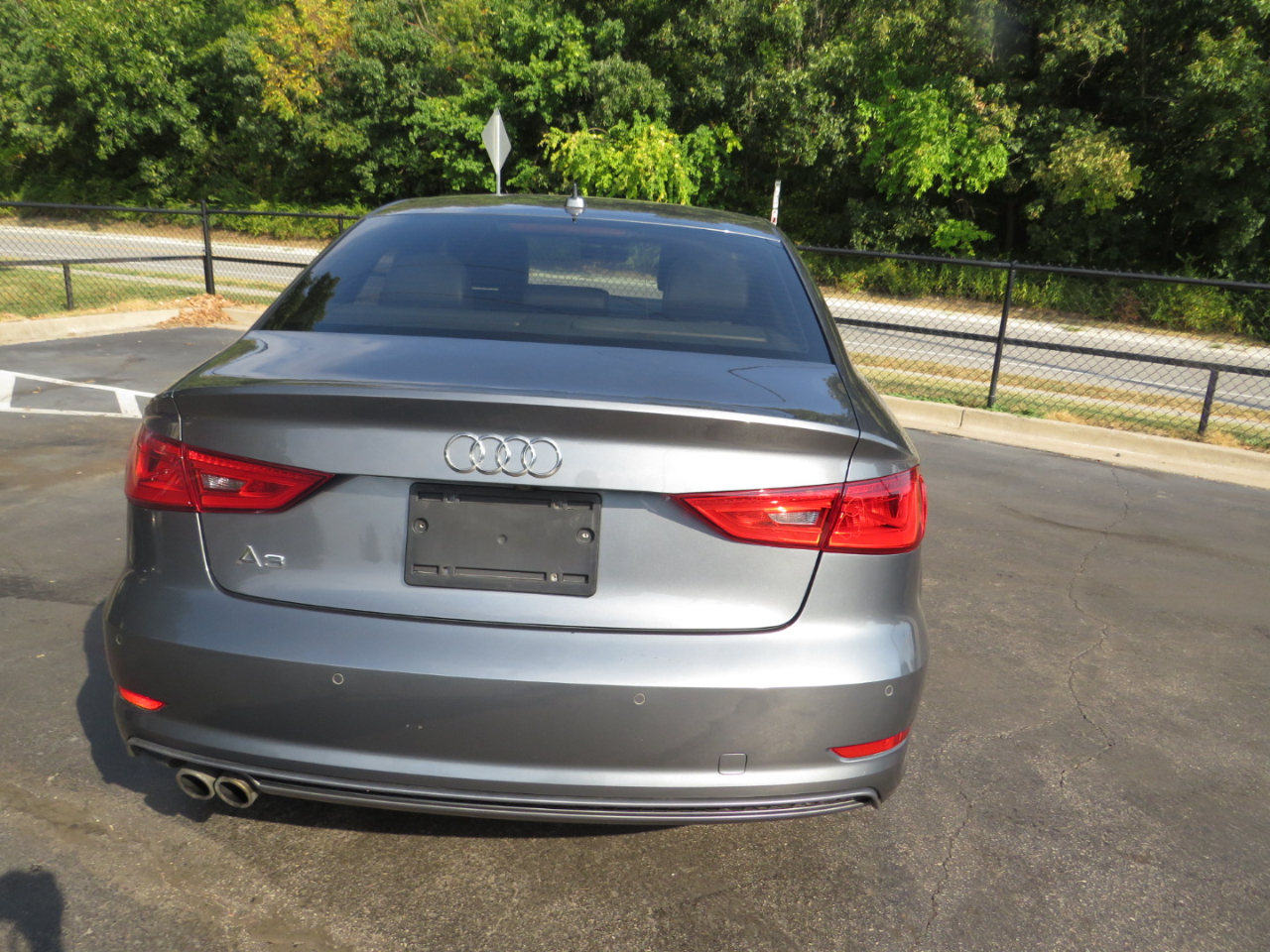 2016 Audi A3 1.8T Premium photo 6