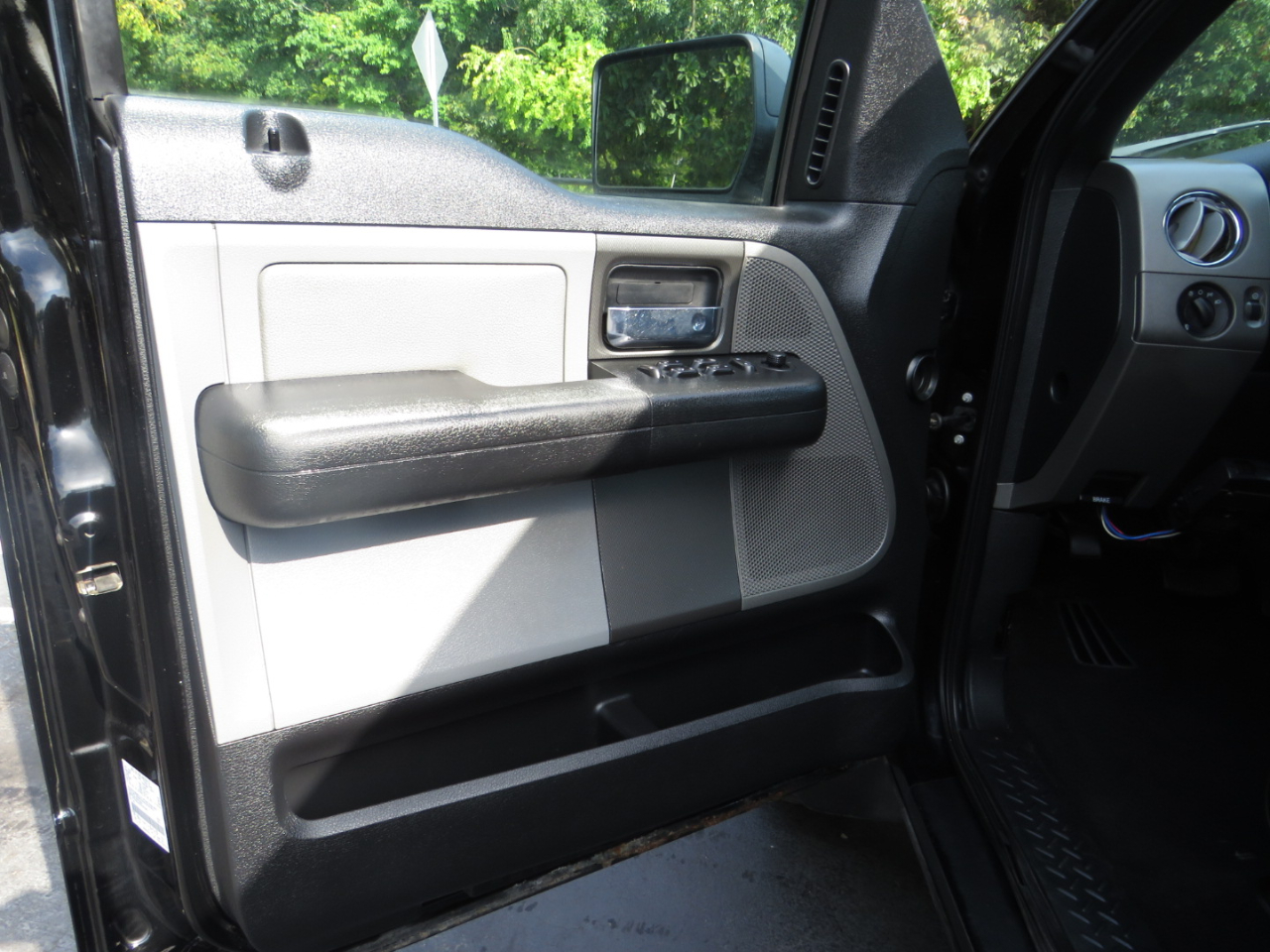 2007 Ford F-150 King Ranch photo 10