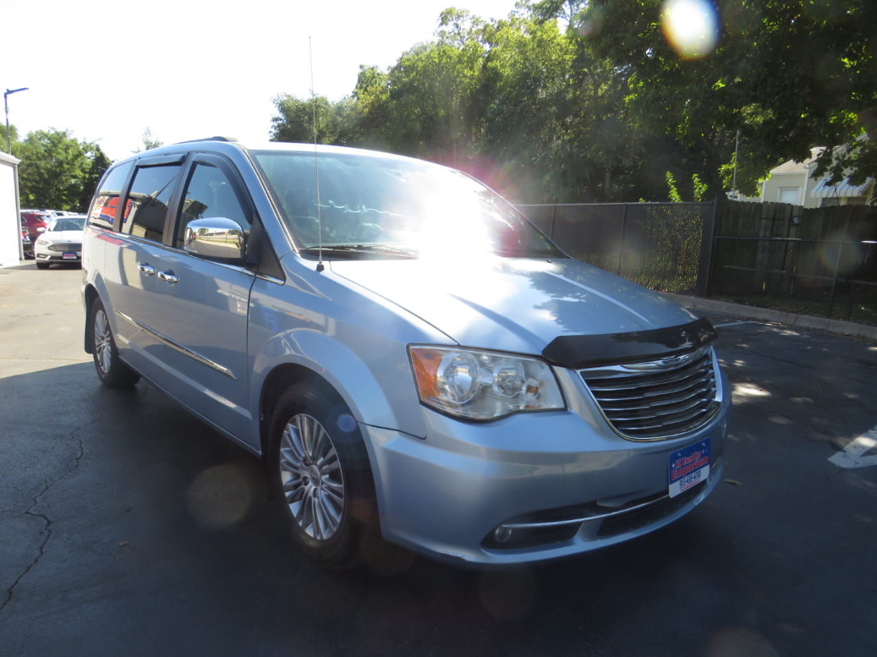 2013 Chrysler Town & Country photo 4