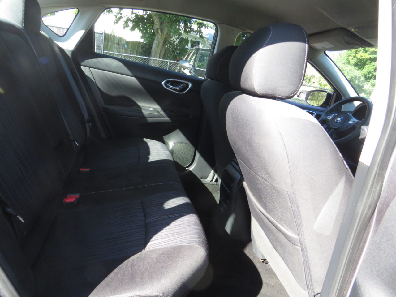 2017 Nissan Sentra SV photo 13