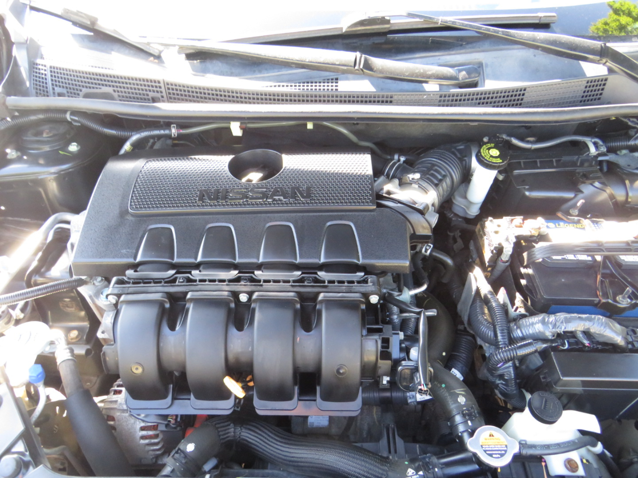 2017 Nissan Sentra SV photo 16