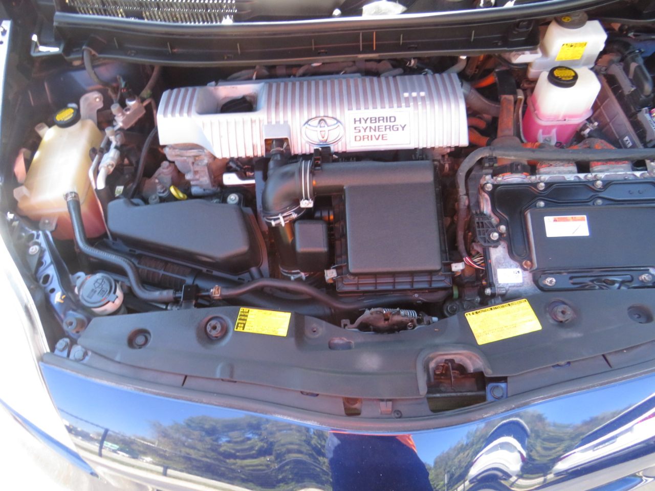 2013 Toyota Prius photo 16