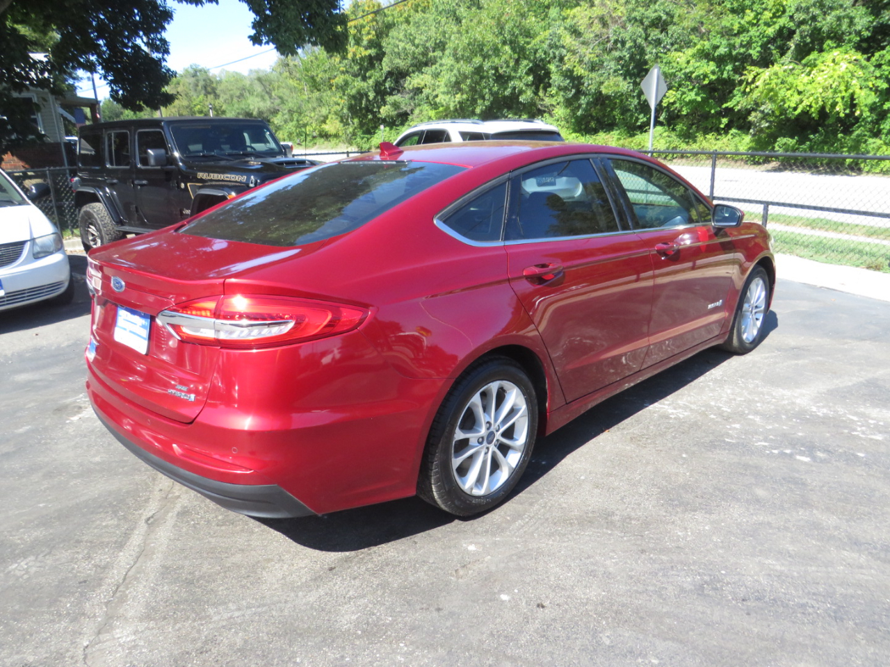 2019 Ford Fusion Hybrid SE photo 5