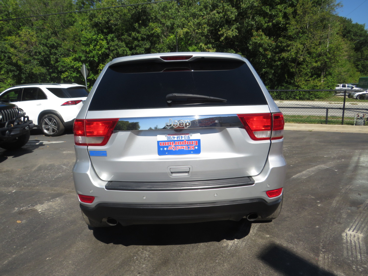 2012 Jeep Grand Cherokee Laredo photo 7
