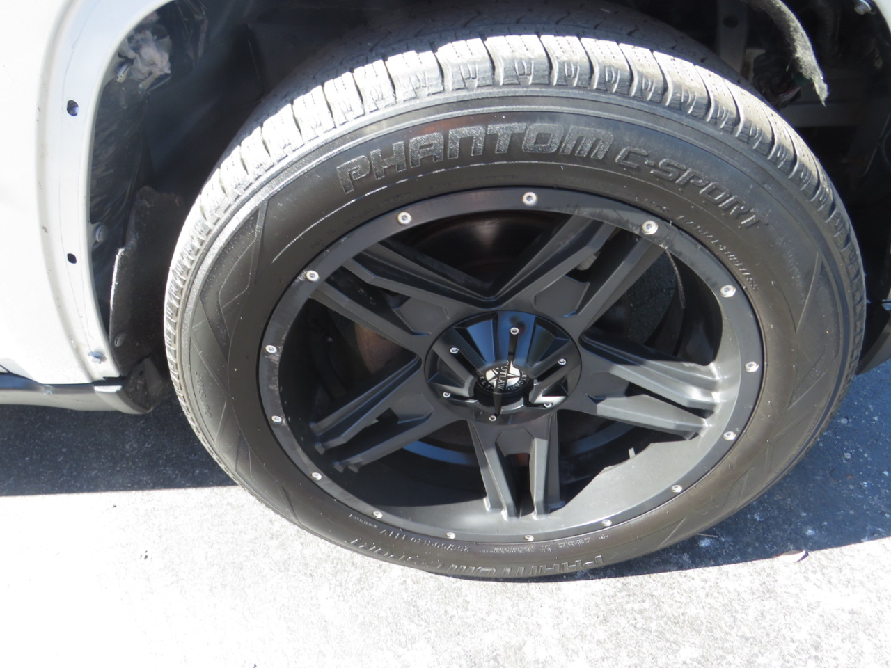 2012 Jeep Grand Cherokee Laredo photo 13
