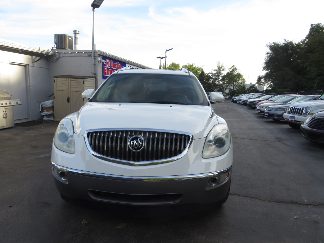 2012 Buick Enclave Leather photo 2