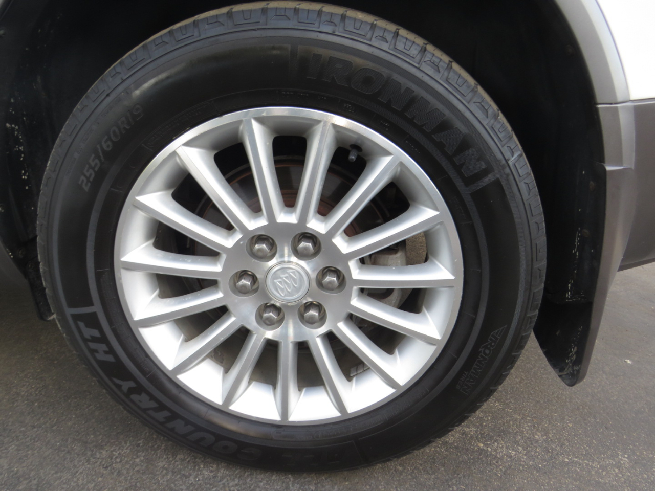 2012 Buick Enclave Leather photo 8