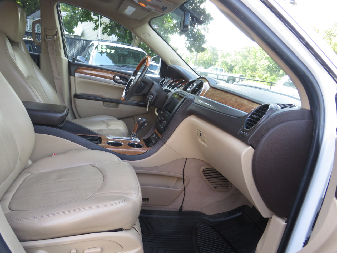 2012 Buick Enclave Leather photo 15