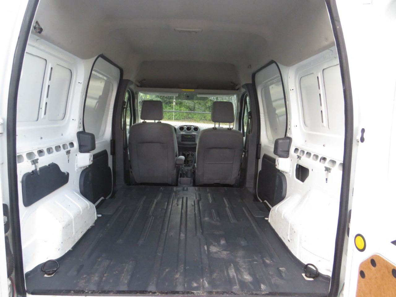2013 Ford Transit Connect XL photo 14