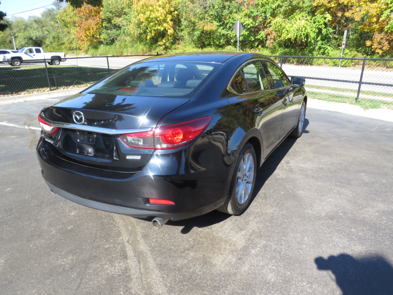 Mazda MAZDA6 4dr Sdn Auto i Sport 2016 Mazda MAZDA6 4dr Sdn Auto i Sport 2016