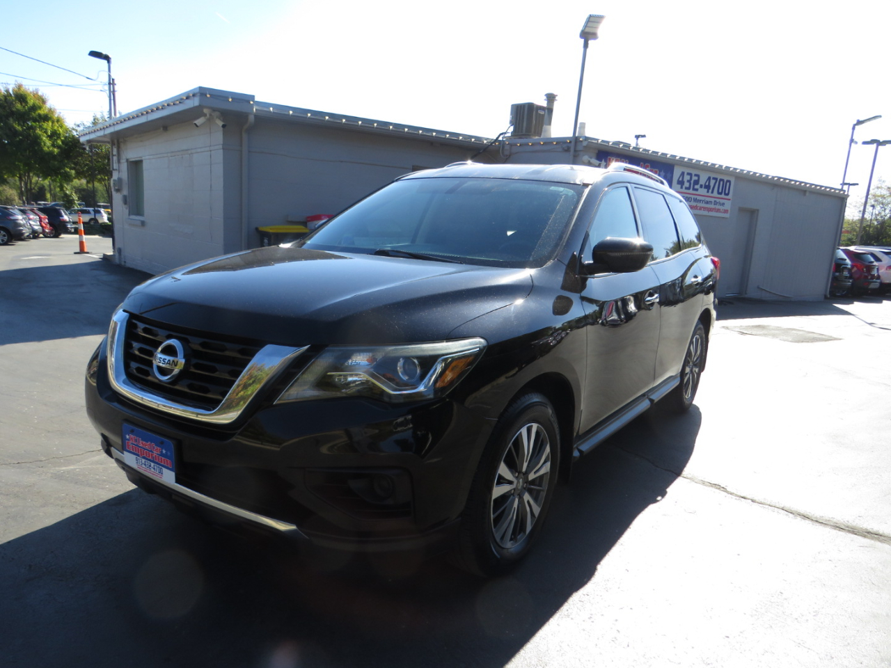 Nissan Pathfinder FWD S 2017 Nissan Pathfinder FWD S 2017