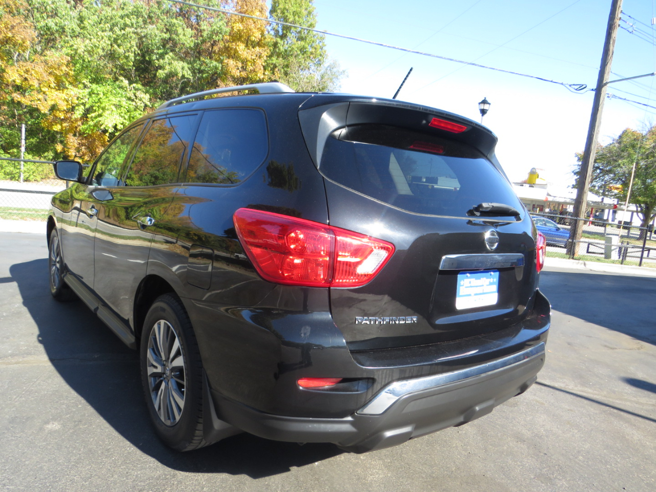 Nissan Pathfinder FWD S 2017 Nissan Pathfinder FWD S 2017
