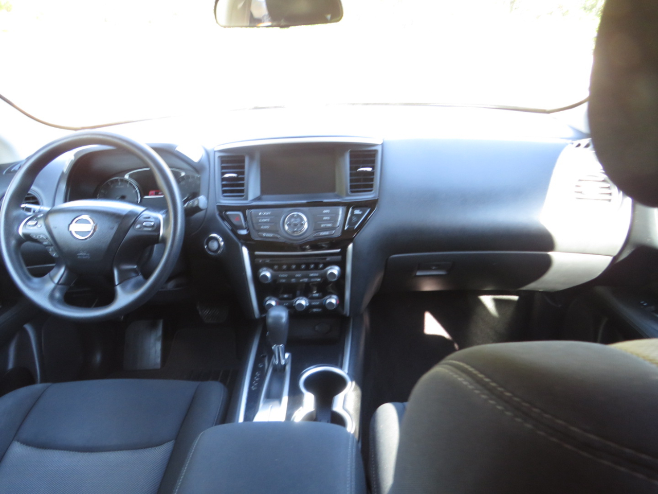 Nissan Pathfinder FWD S 2017 Nissan Pathfinder FWD S 2017