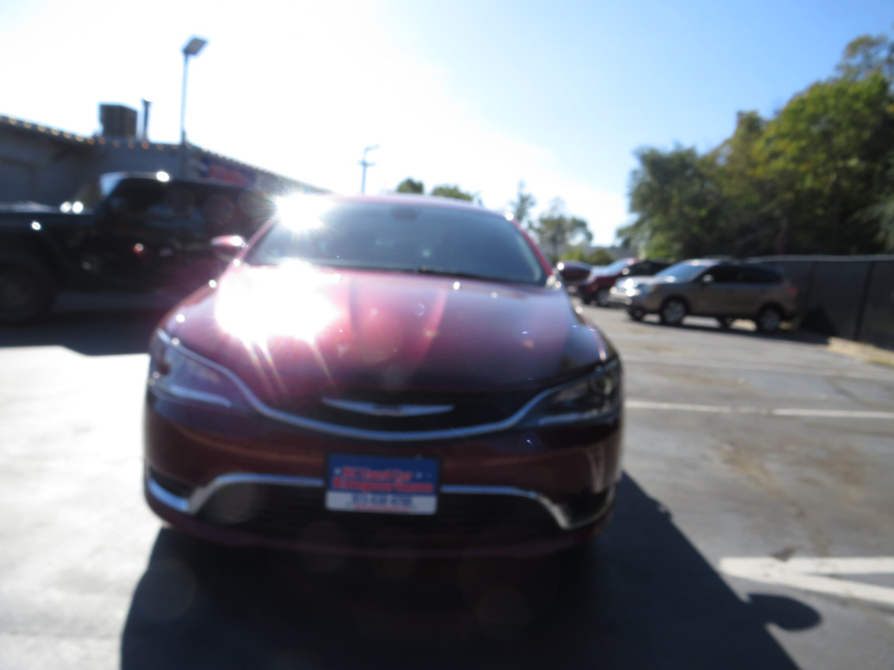 Chrysler 200 4dr Sdn Limited FWD 2015 Chrysler 200 4dr Sdn Limited FWD 2015
