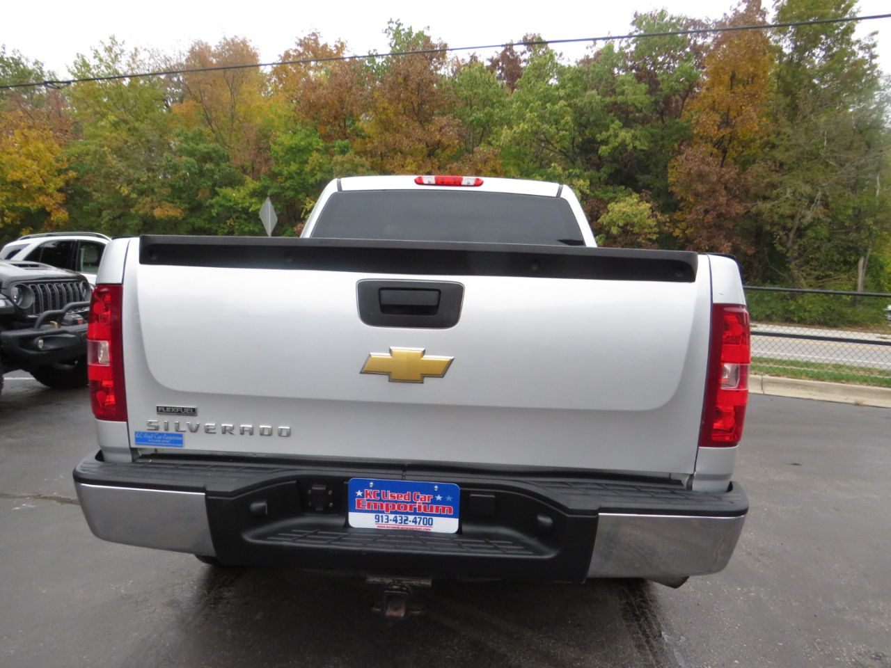 Chevrolet Silverado 1500 2WD Crew Cab 143.5" Work Truck 2012 Chevrolet Silverado 1500 2WD Crew Cab 143.5" Work Truck 2012