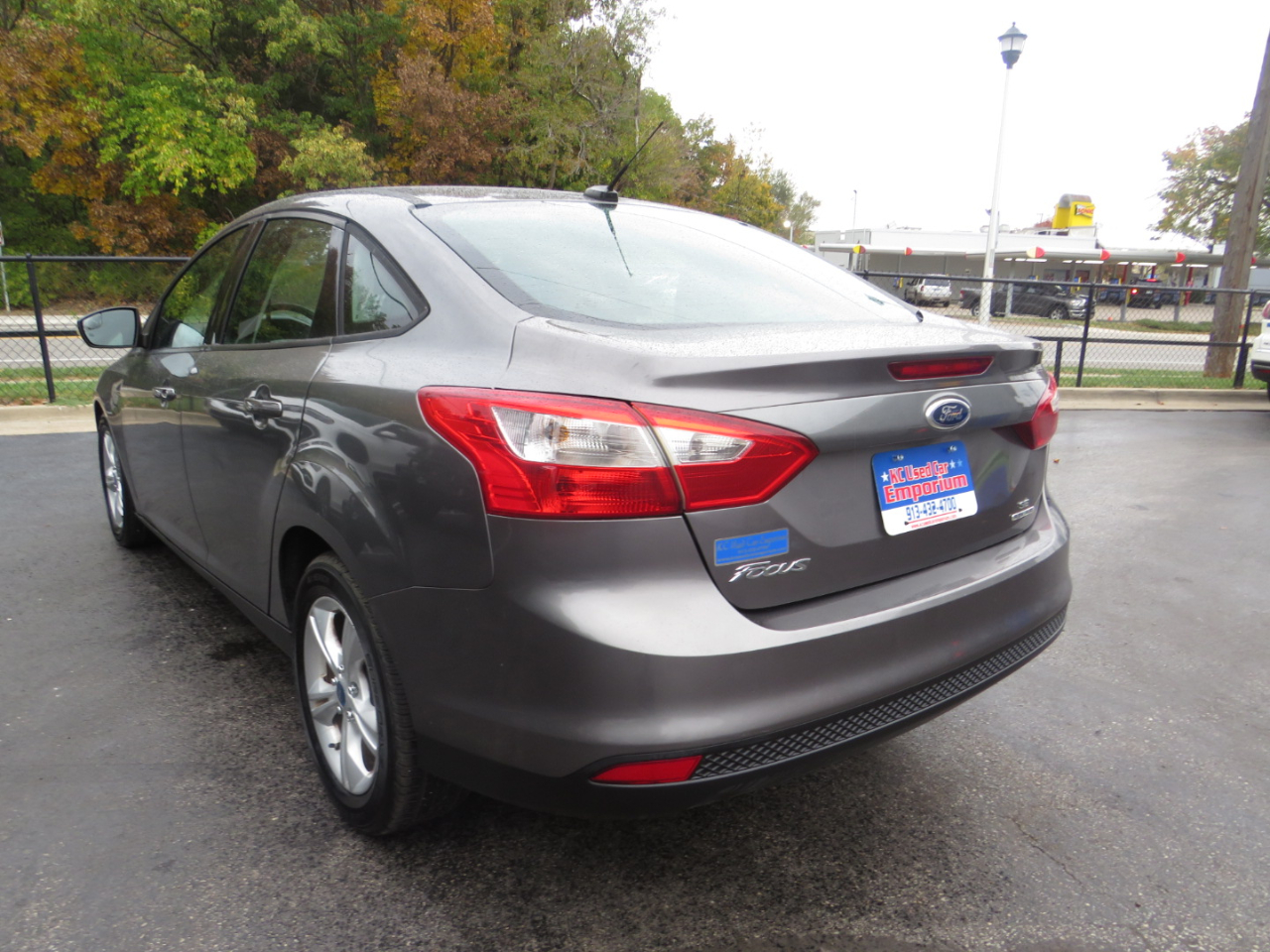 Ford Focus 4dr Sdn SE 2013 Ford Focus 4dr Sdn SE 2013