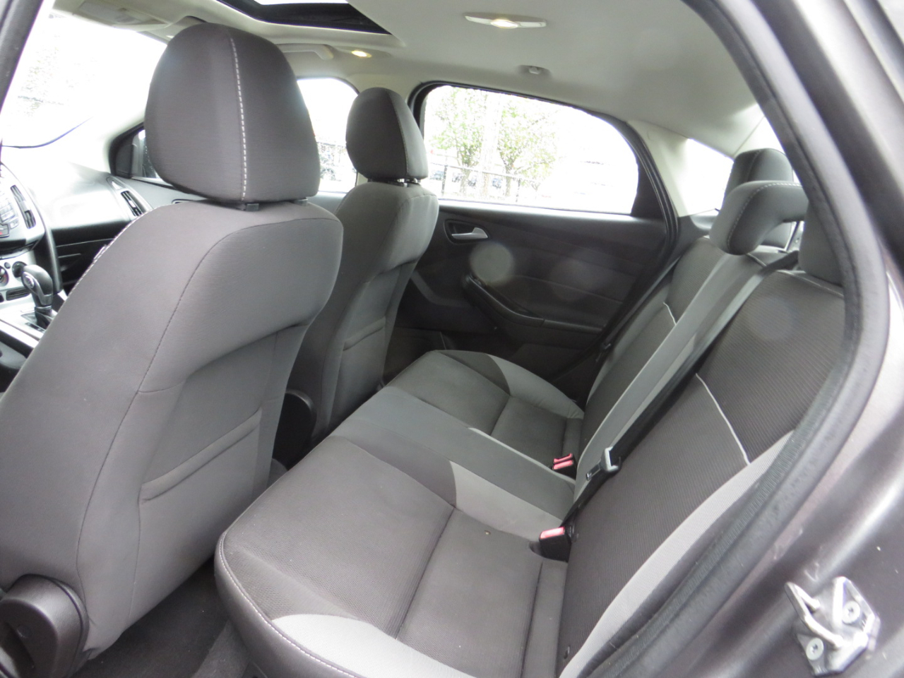 Ford Focus 4dr Sdn SE 2013 Ford Focus 4dr Sdn SE 2013