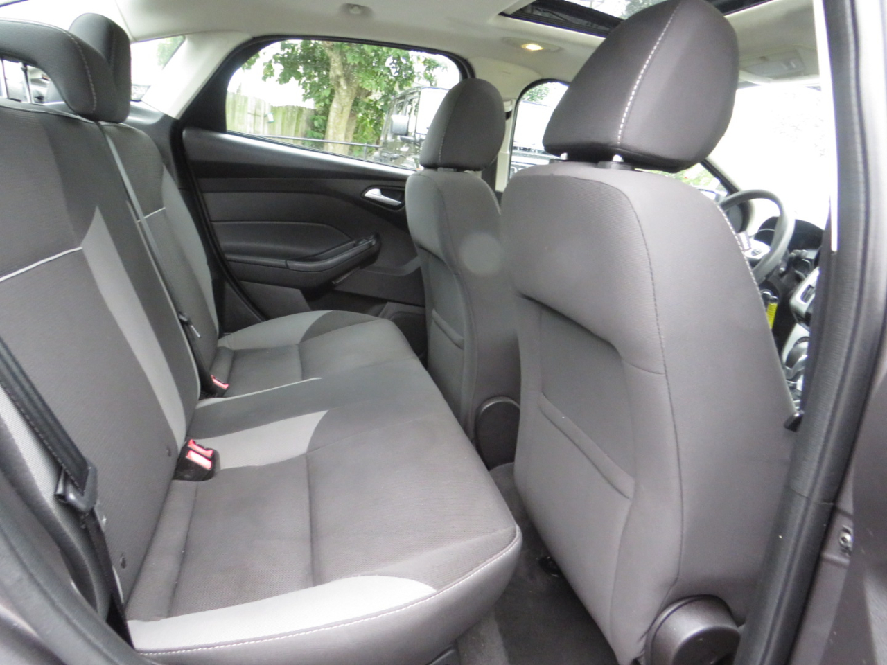 Ford Focus 4dr Sdn SE 2013 Ford Focus 4dr Sdn SE 2013