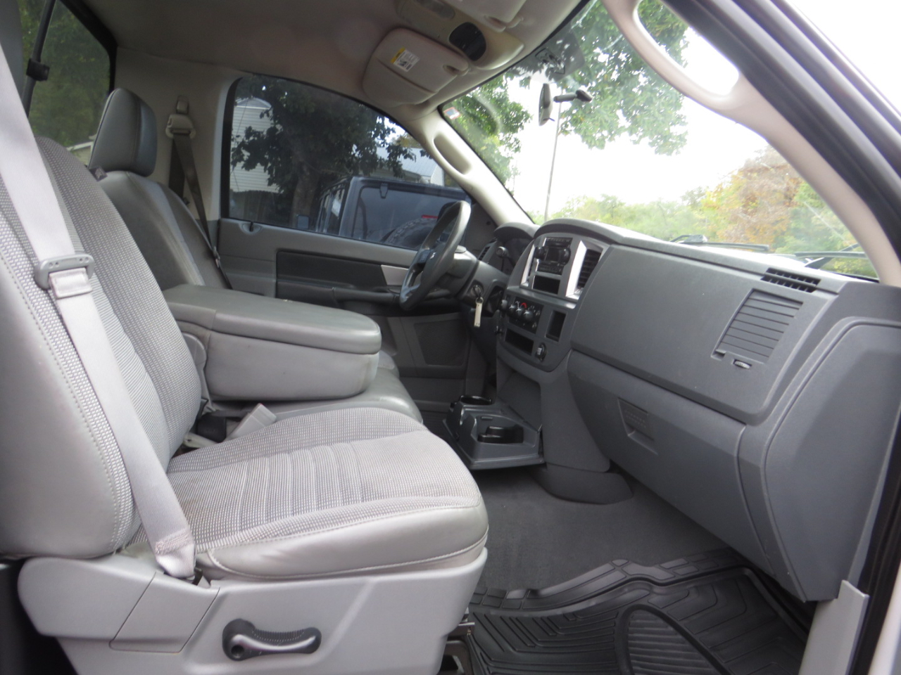 Dodge Ram 1500 4WD Reg Cab 120.5" SLT 2008 Dodge Ram 1500 4WD Reg Cab 120.5" SLT 2008