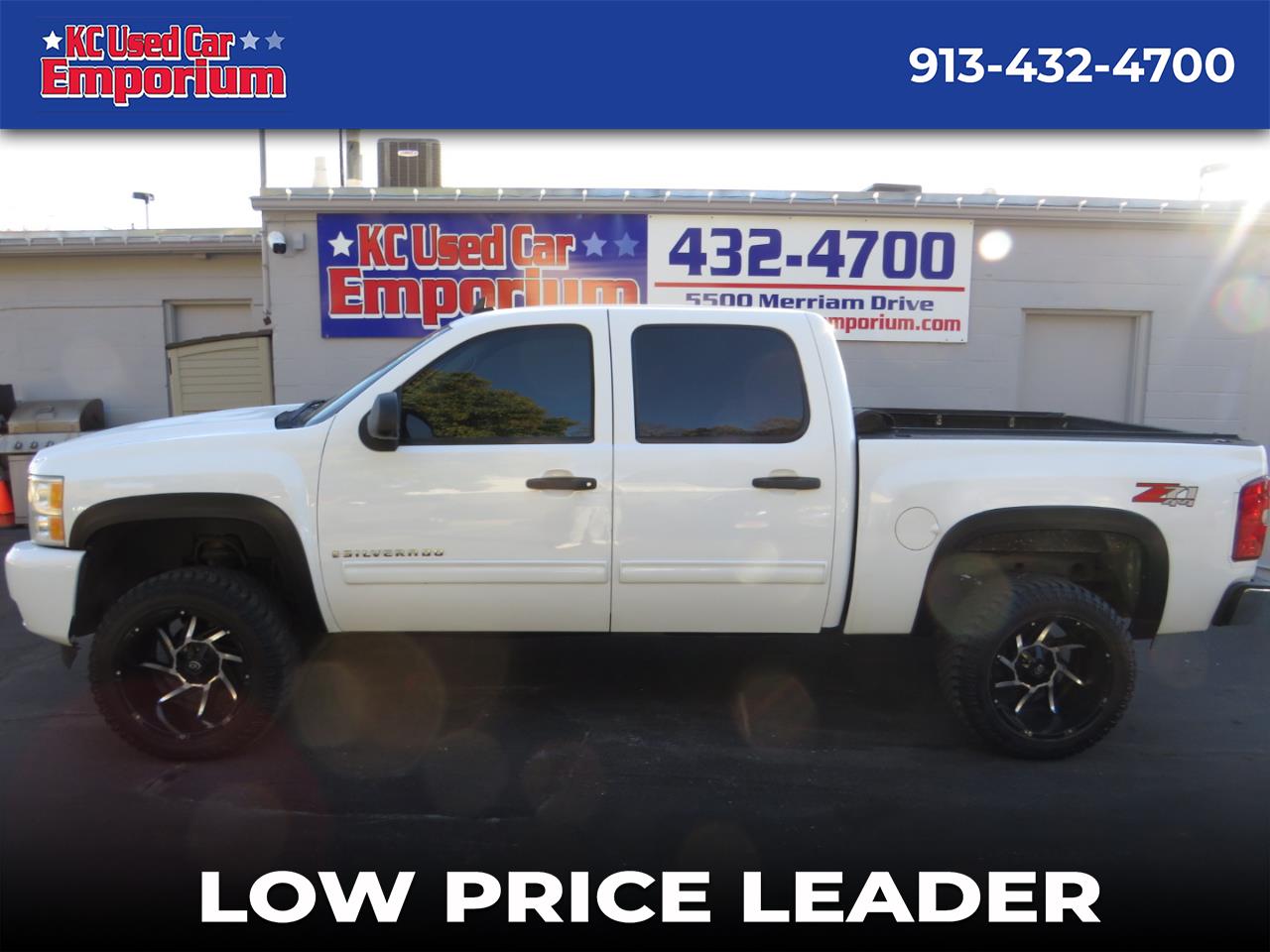 2009 Chevrolet Silverado 1500 4WD Crew Cab 143.5" LT