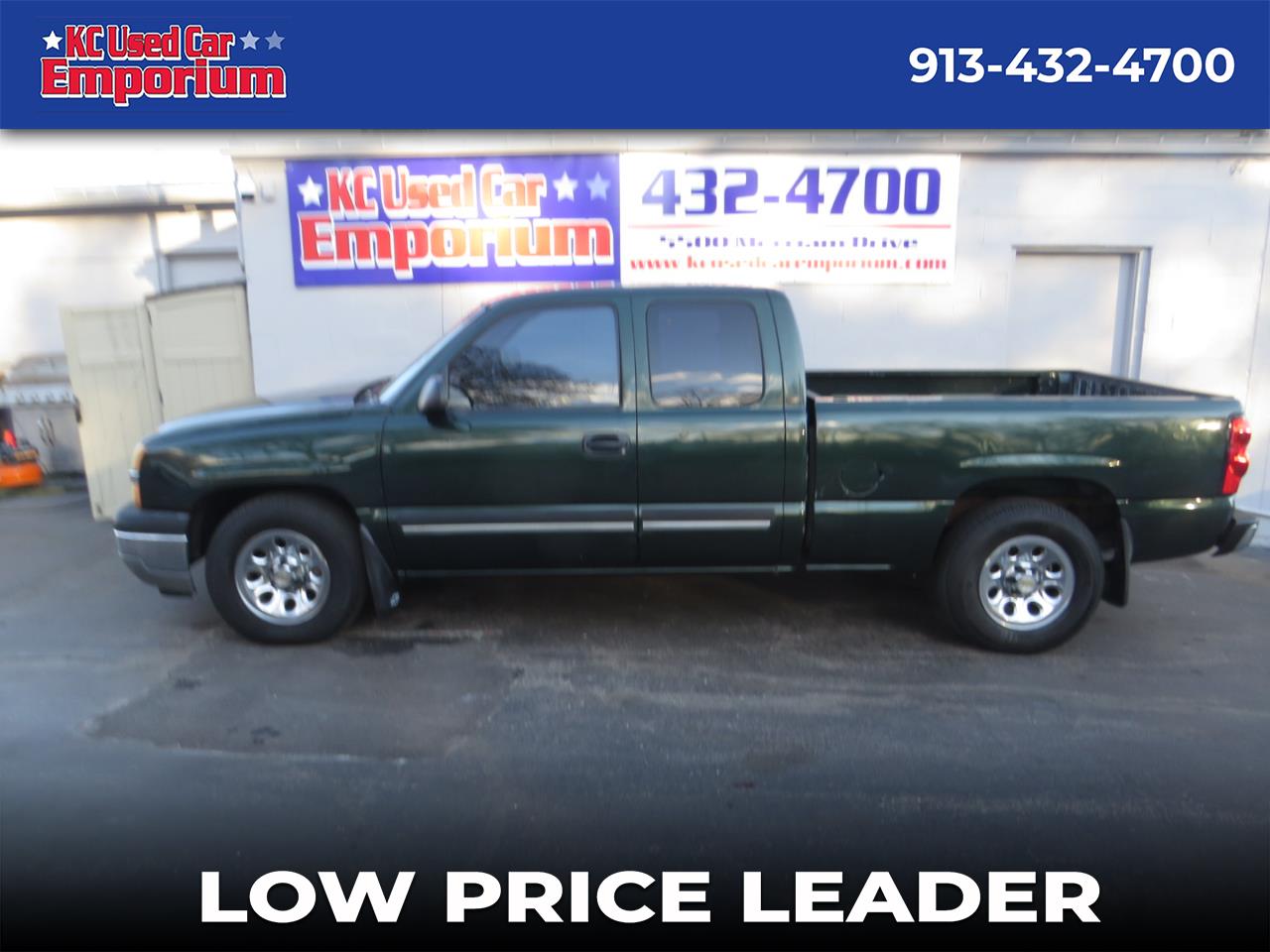 2005 Chevrolet Silverado 1500 Ext Cab 143.5" WB