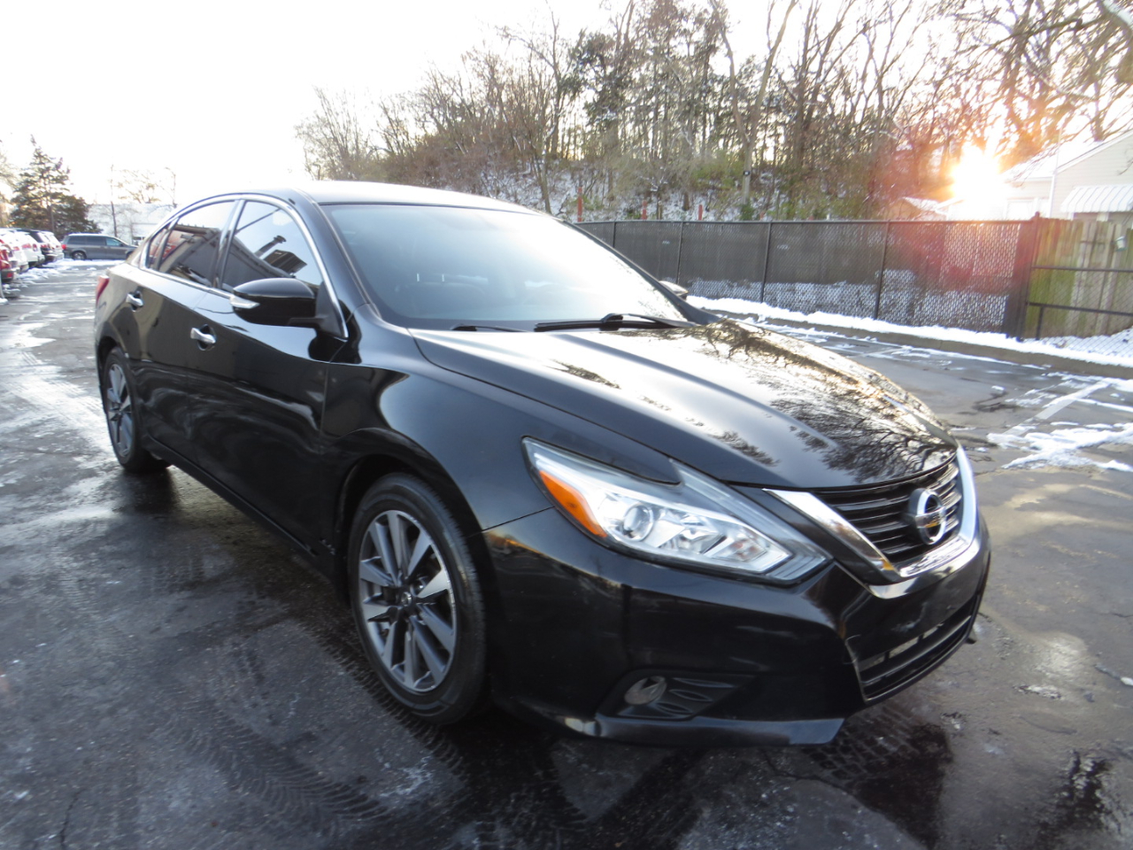 Nissan Altima 2017.5 2.5 SL Sedan 2017