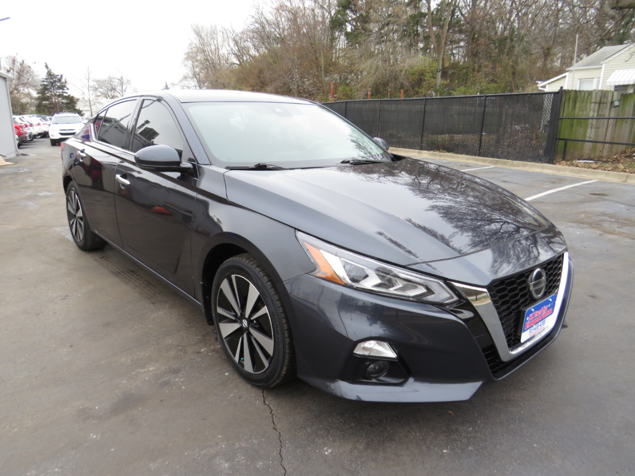 Nissan Altima 2.5 SV Sedan 2019
