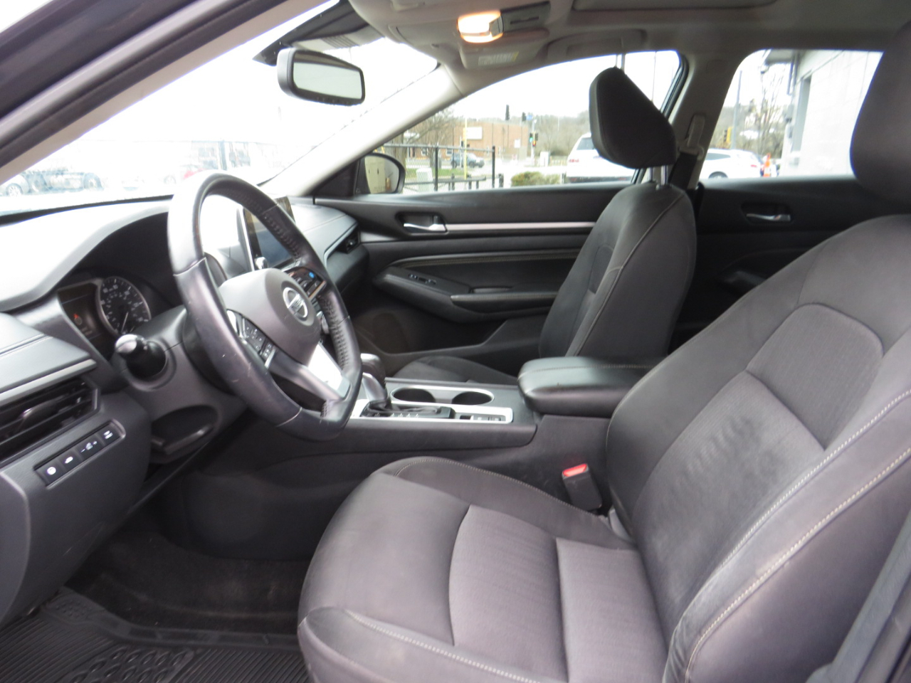 Nissan Altima 2.5 SV Sedan 2019