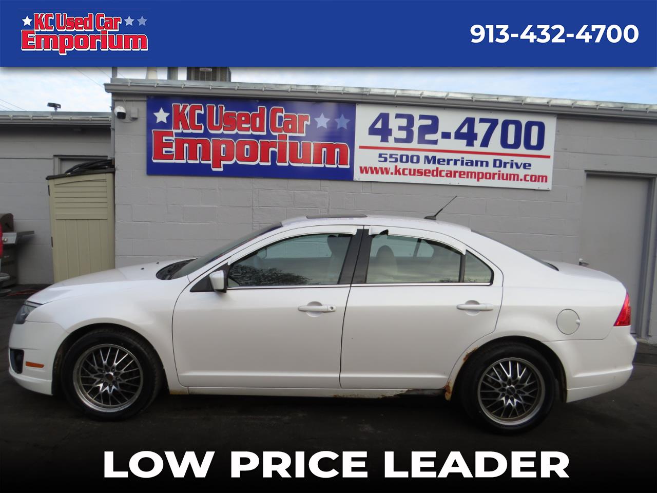 2010 Ford Fusion SE's photo