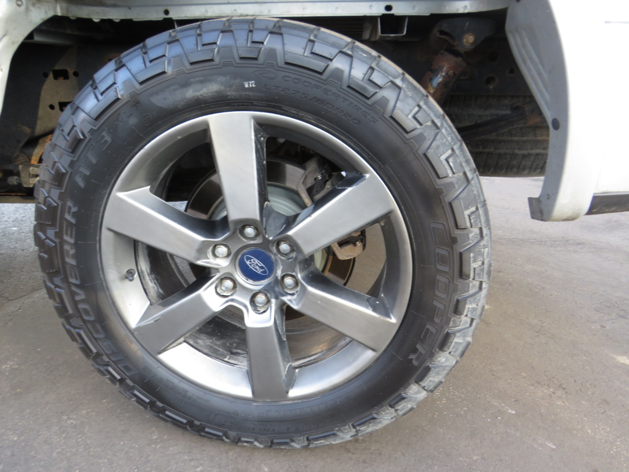 Ford F-150 4WD SuperCab 145" Lariat 2016