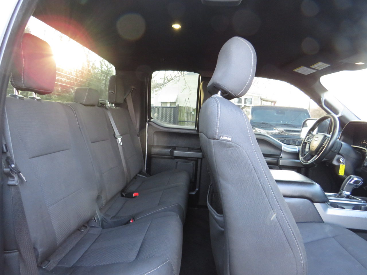 Ford F-150 4WD SuperCab 145" Lariat 2016