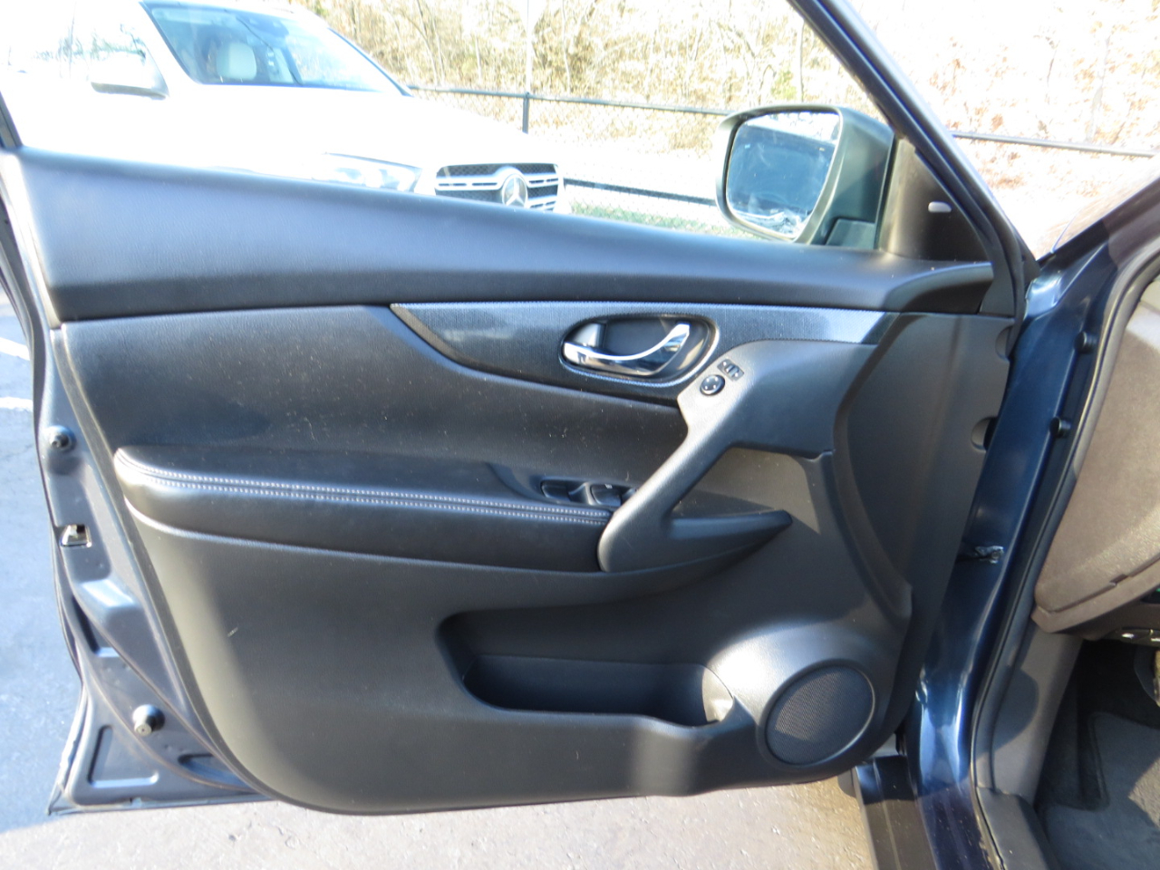 Nissan Rogue AWD 4dr SL 2016