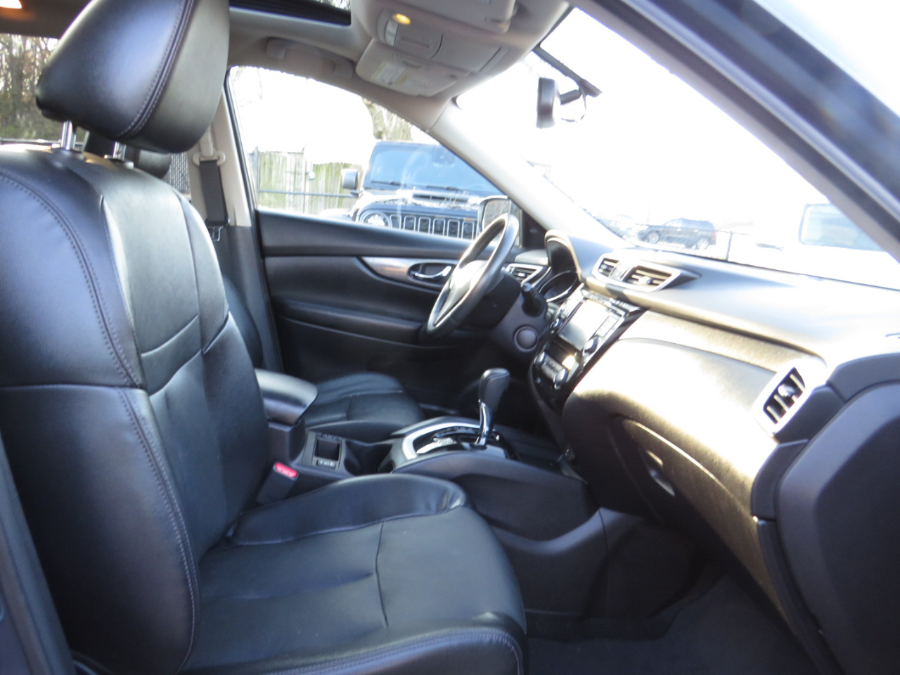 Nissan Rogue AWD 4dr SL 2016